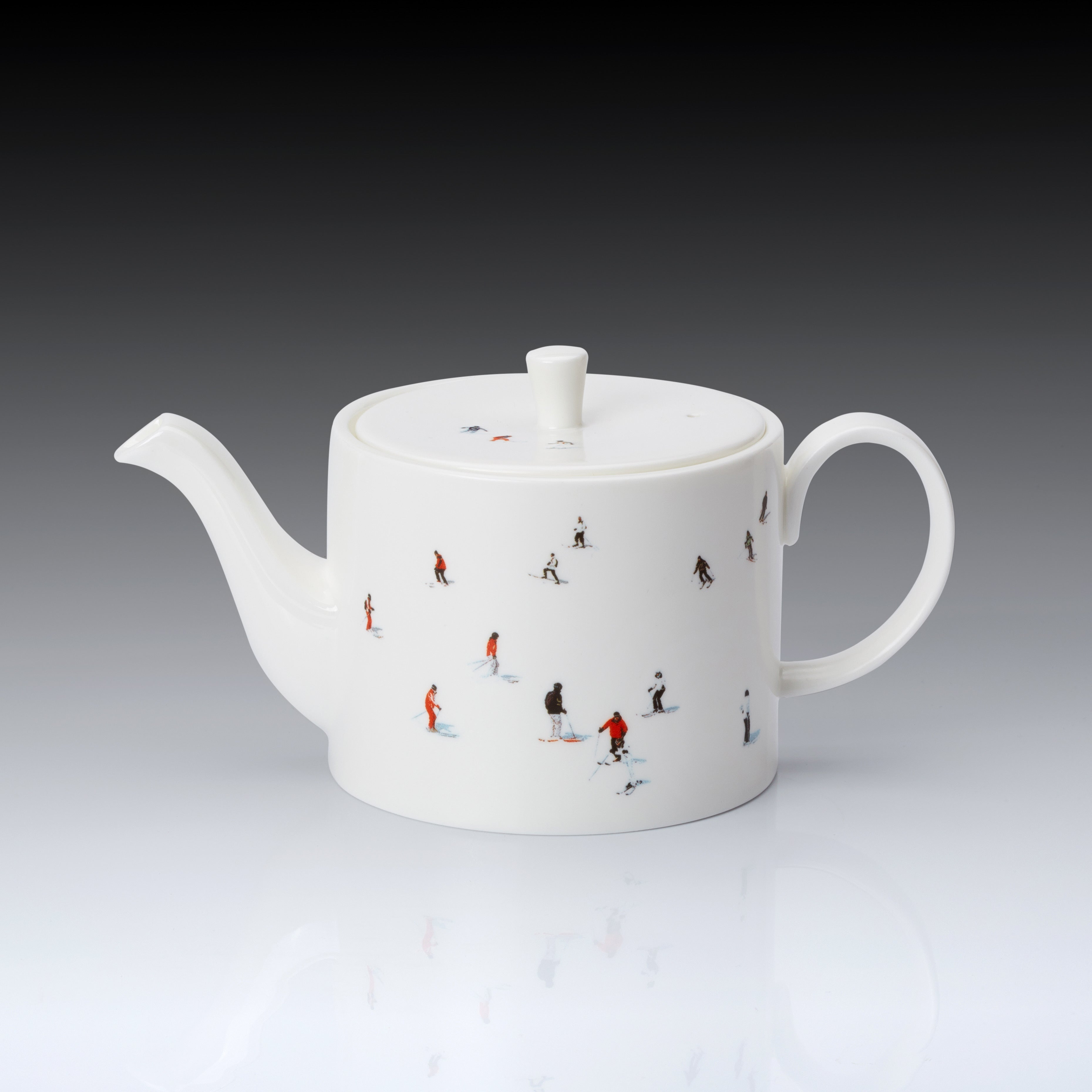 Skier Small Tea Pot – DEDE JOHNSTON DESIGN